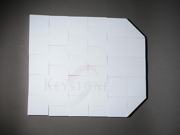 Alumina bulletproof ceramic plate